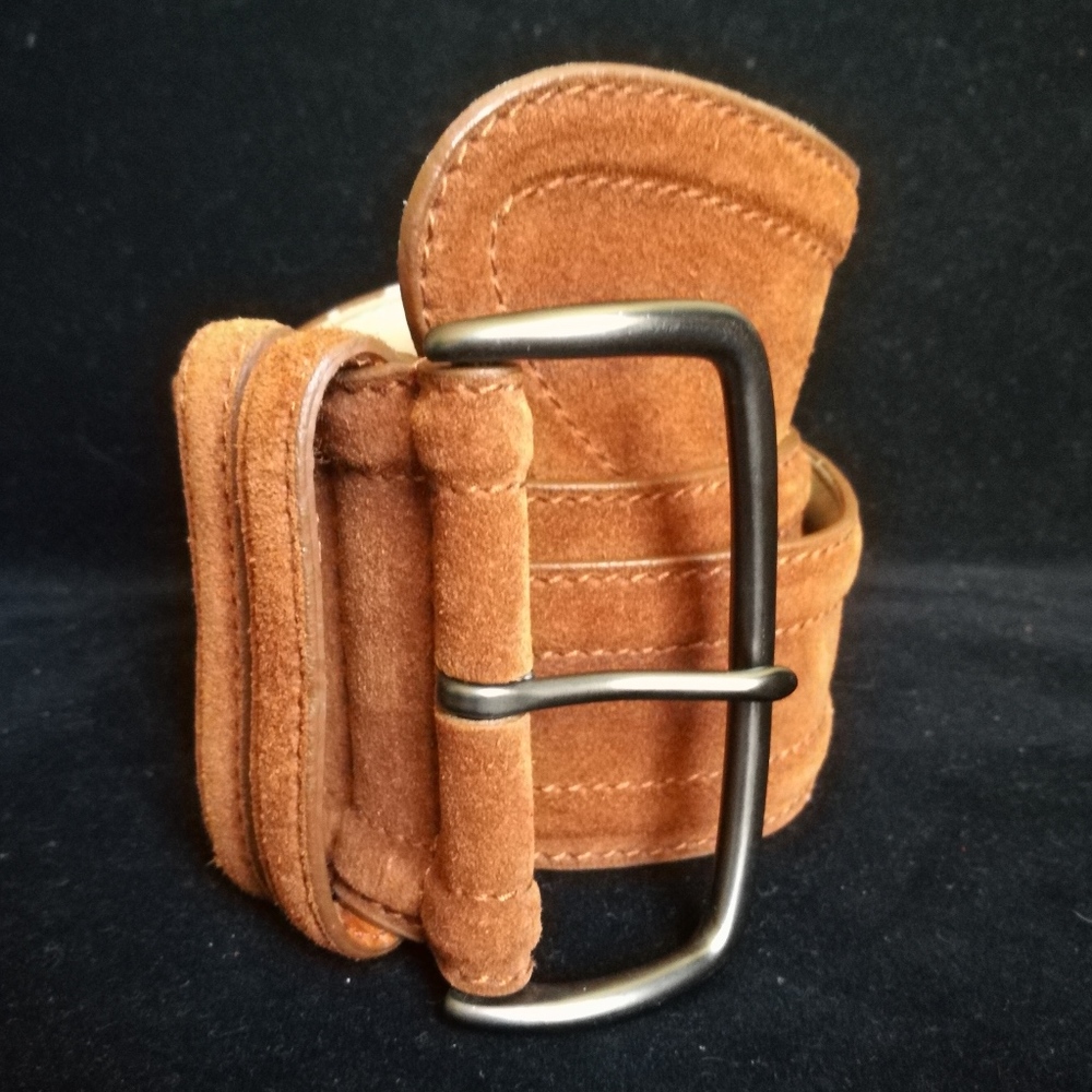 Linea Pelle, 27" Curved Soft Suede Leather Belt